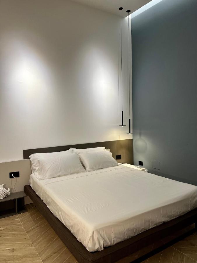 Central Suite 81 Пескара Екстериор снимка