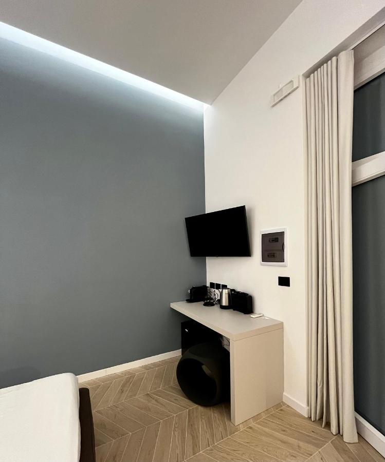 Central Suite 81 Пескара Екстериор снимка